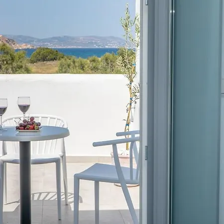 מלון Crystal Mare