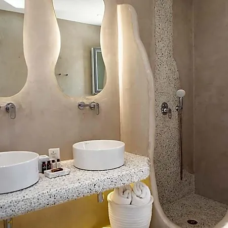 Crystal Mare فندق Naxos City