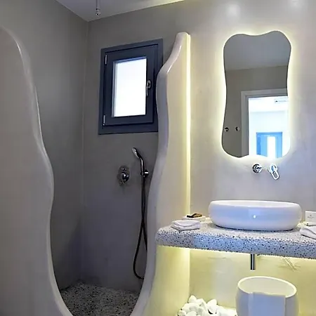 فندق Crystal Mare 3*
