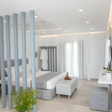 Crystal Mare Hotell 3*